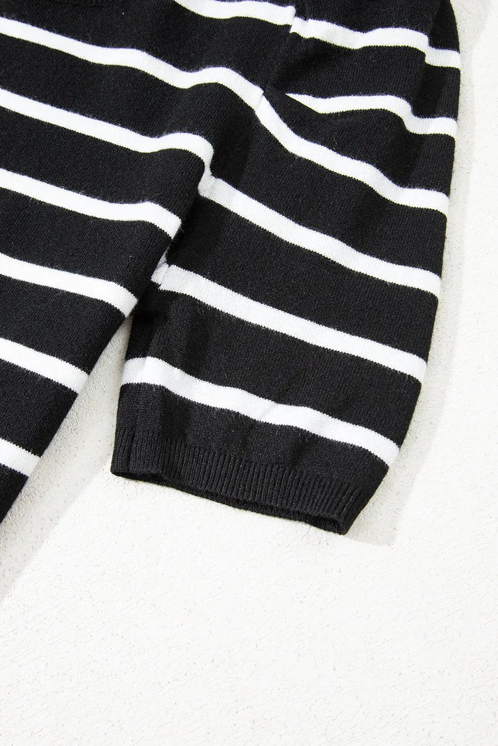 White Stripe Ribbed Trim Round Neck Bubble Sleeve Knitted Top - Love Salve